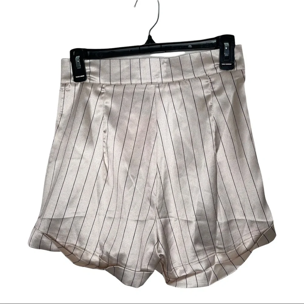 NWT Missguided petite stone satin stripe tailored shorts Size 2 - Picture 5 of 8